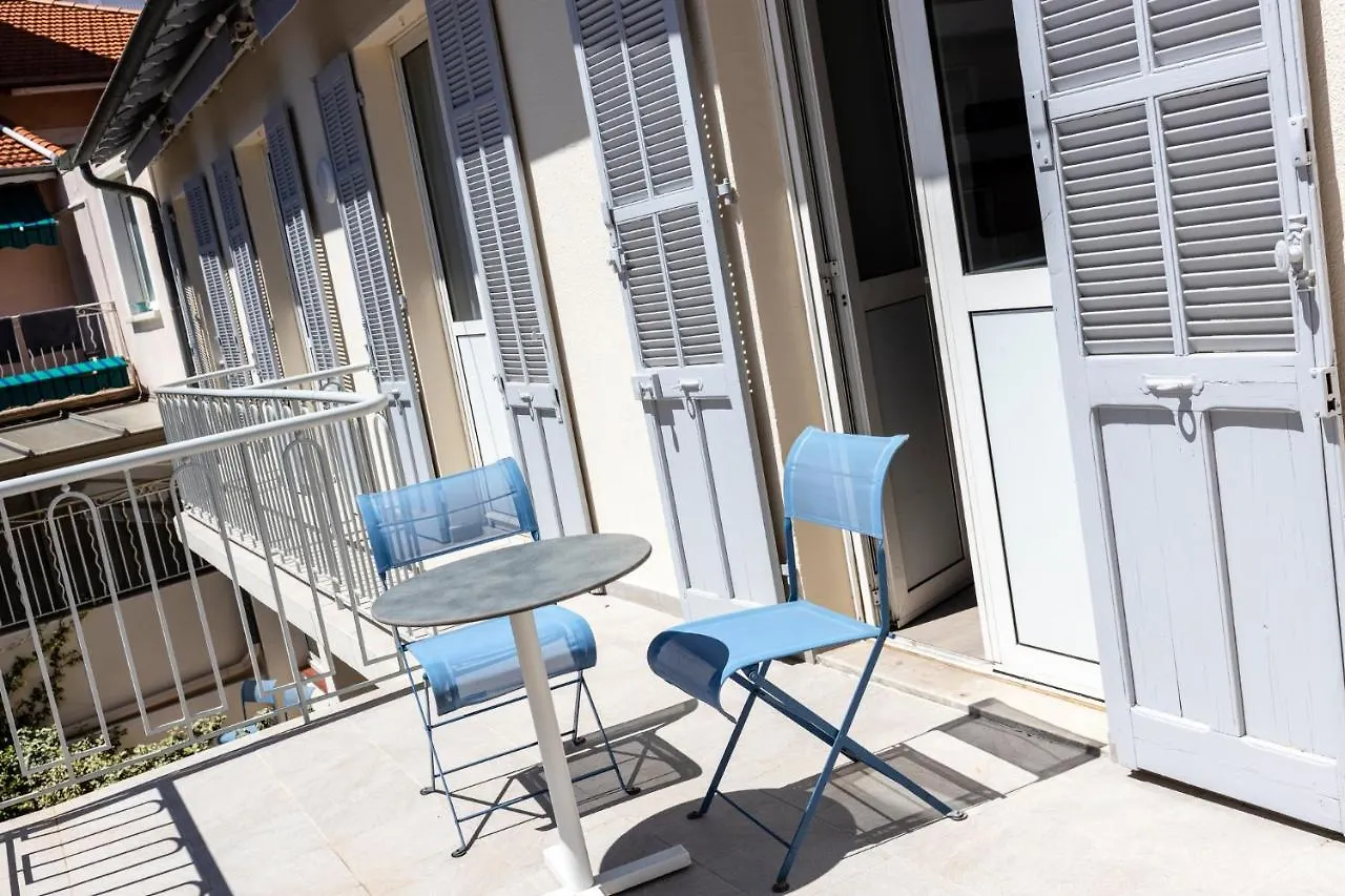 Appartements French Riviera Confidential Centre Ville Juan les Pins proche des plages