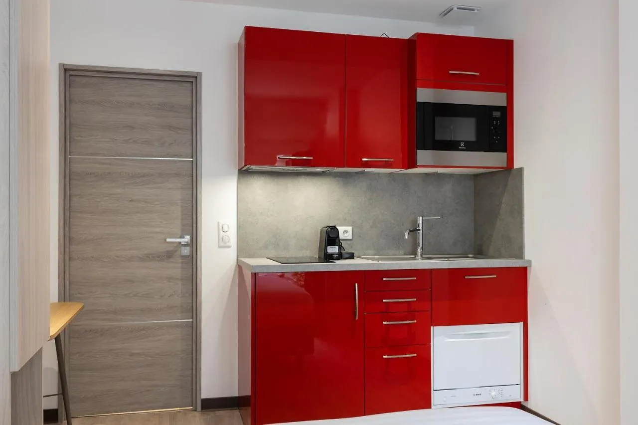 Appartements French Riviera Confidential Centre Ville Juan Les Pins Proche Des Plages 0*, Juan-les-Pins France