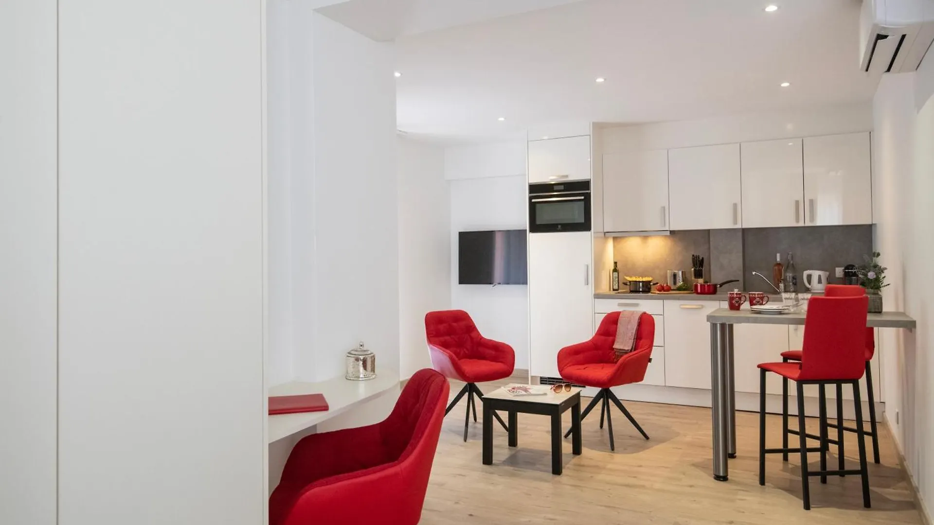Appartements French Riviera Confidential Centre Ville Juan les Pins proche des plages
